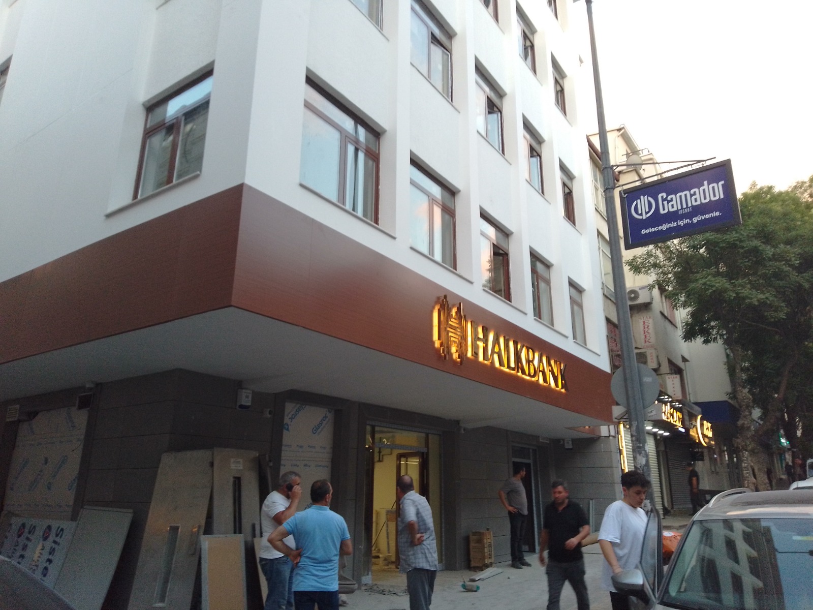 Işıklı kutu harf tabela